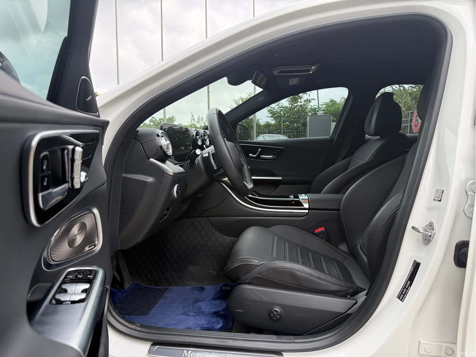 Mercedes-Benz C-Class, 2023 4