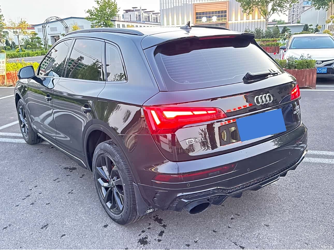 Audi Q5L, 2025 6