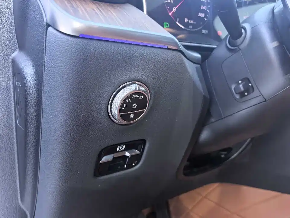 Mercedes-Benz GLC Mercedes-Benz GLC