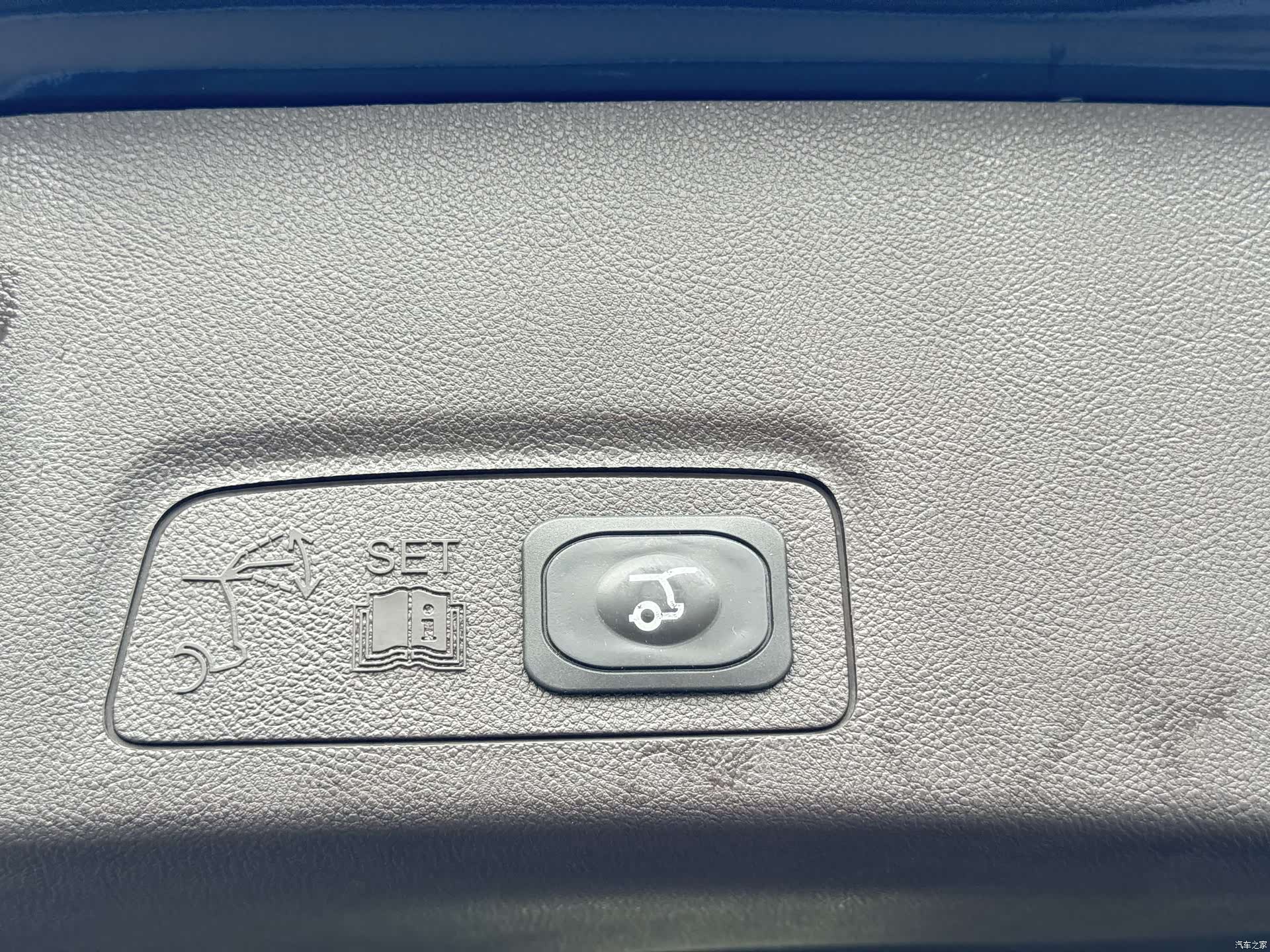 Lincoln MKC, 2020 16