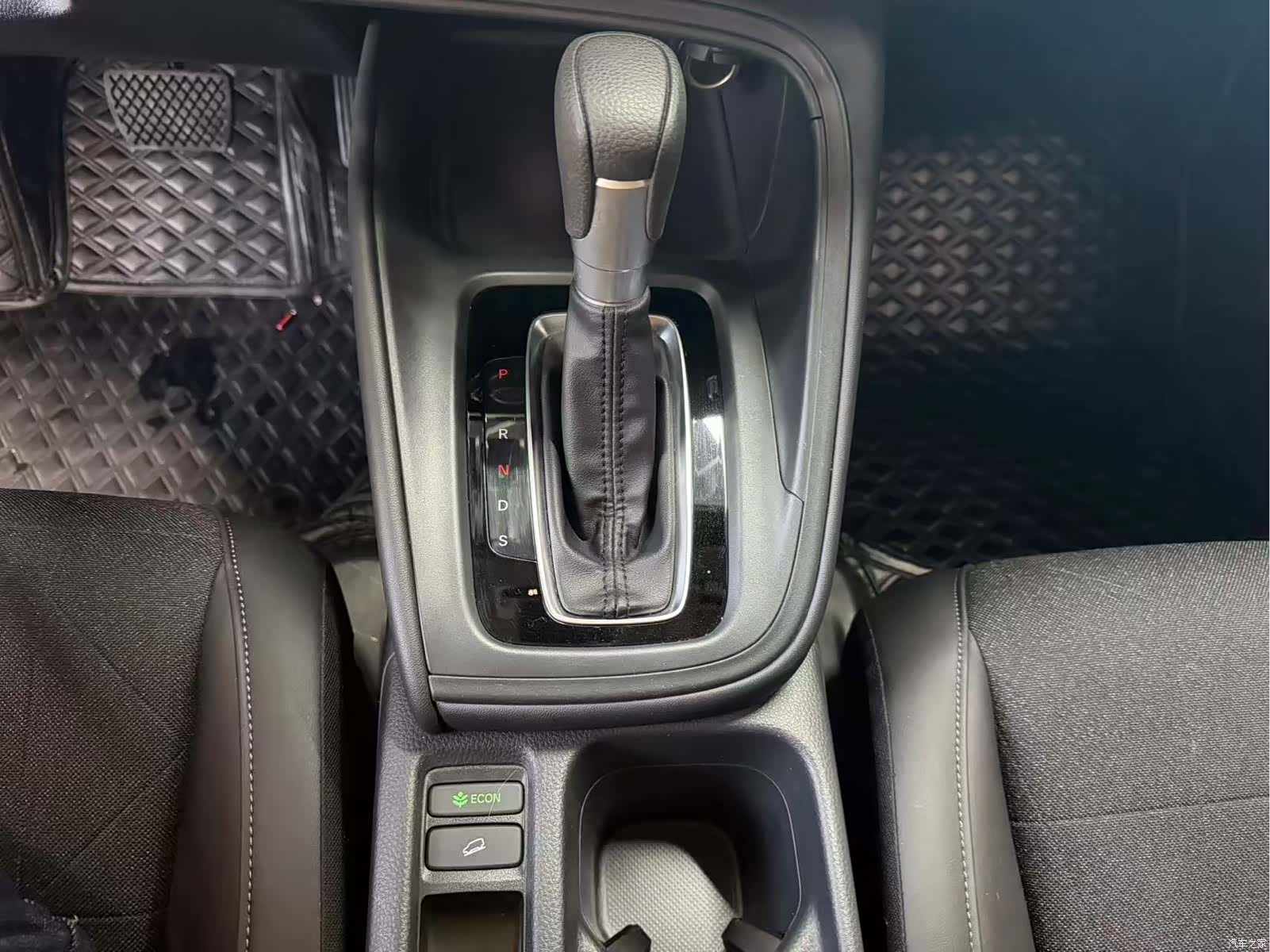 Honda Vezel, 2023 13