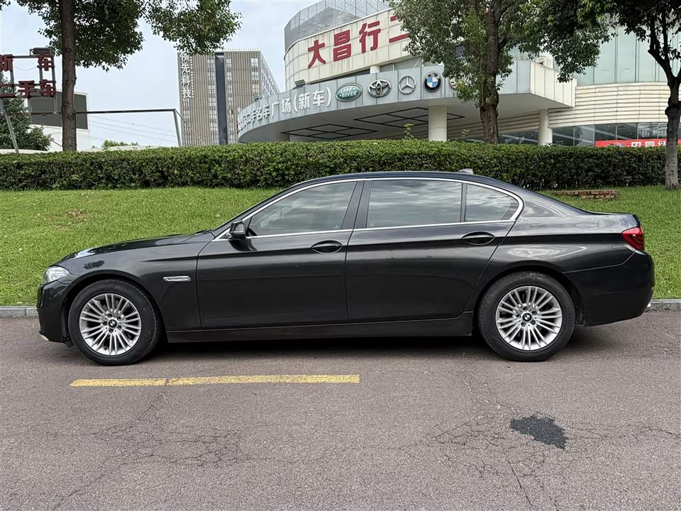 BMW 5 series BMW 5 series