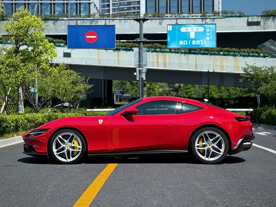 Ferrari Roma