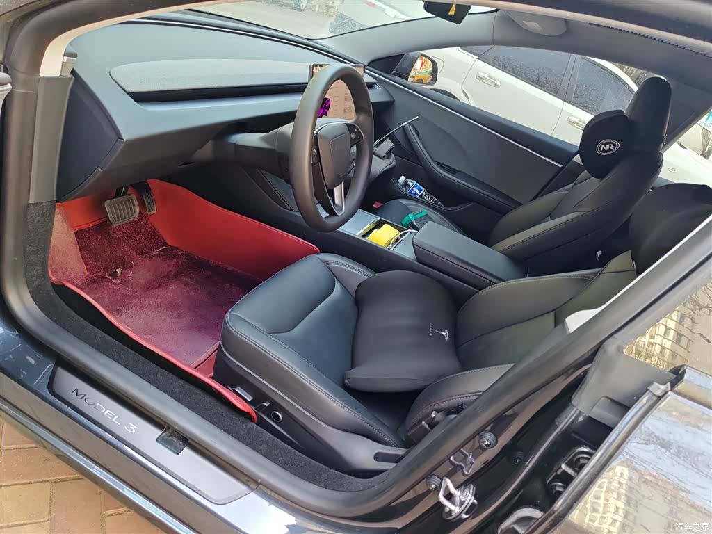 Tesla Model 3, 2024 8