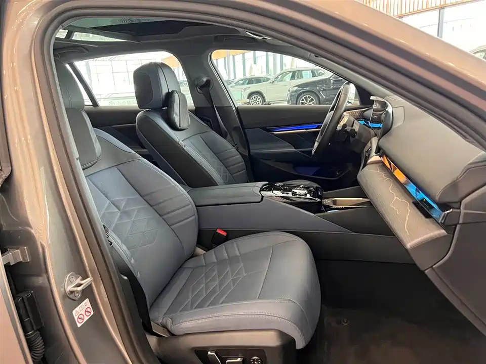 BMW 5 series BMW 5 series
