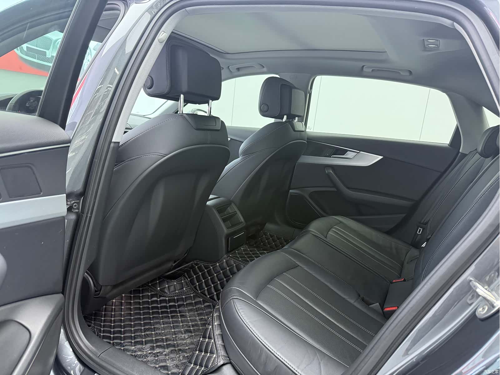 Audi A4L, 2021 6
