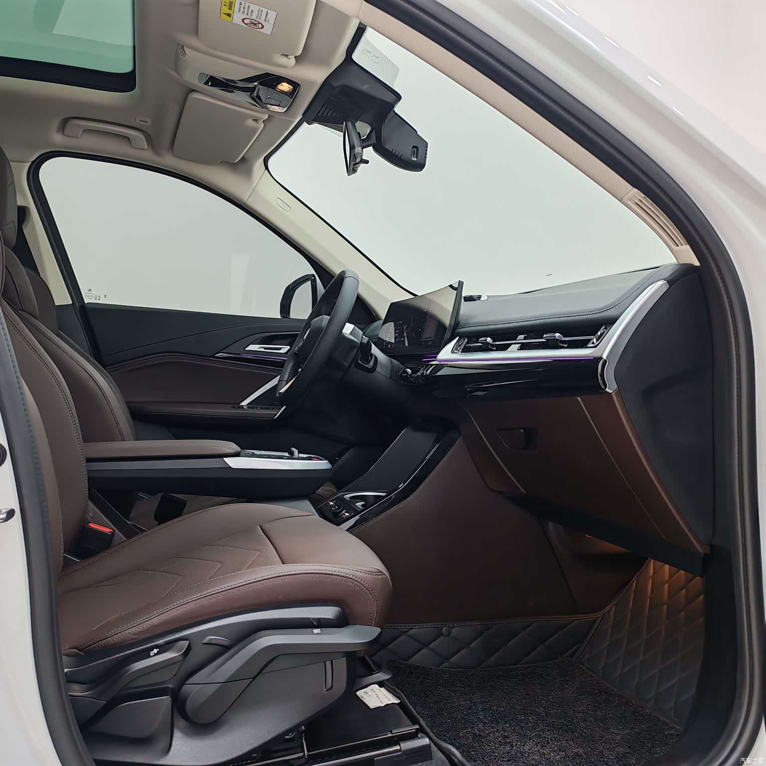 BMW X1, 2024 8