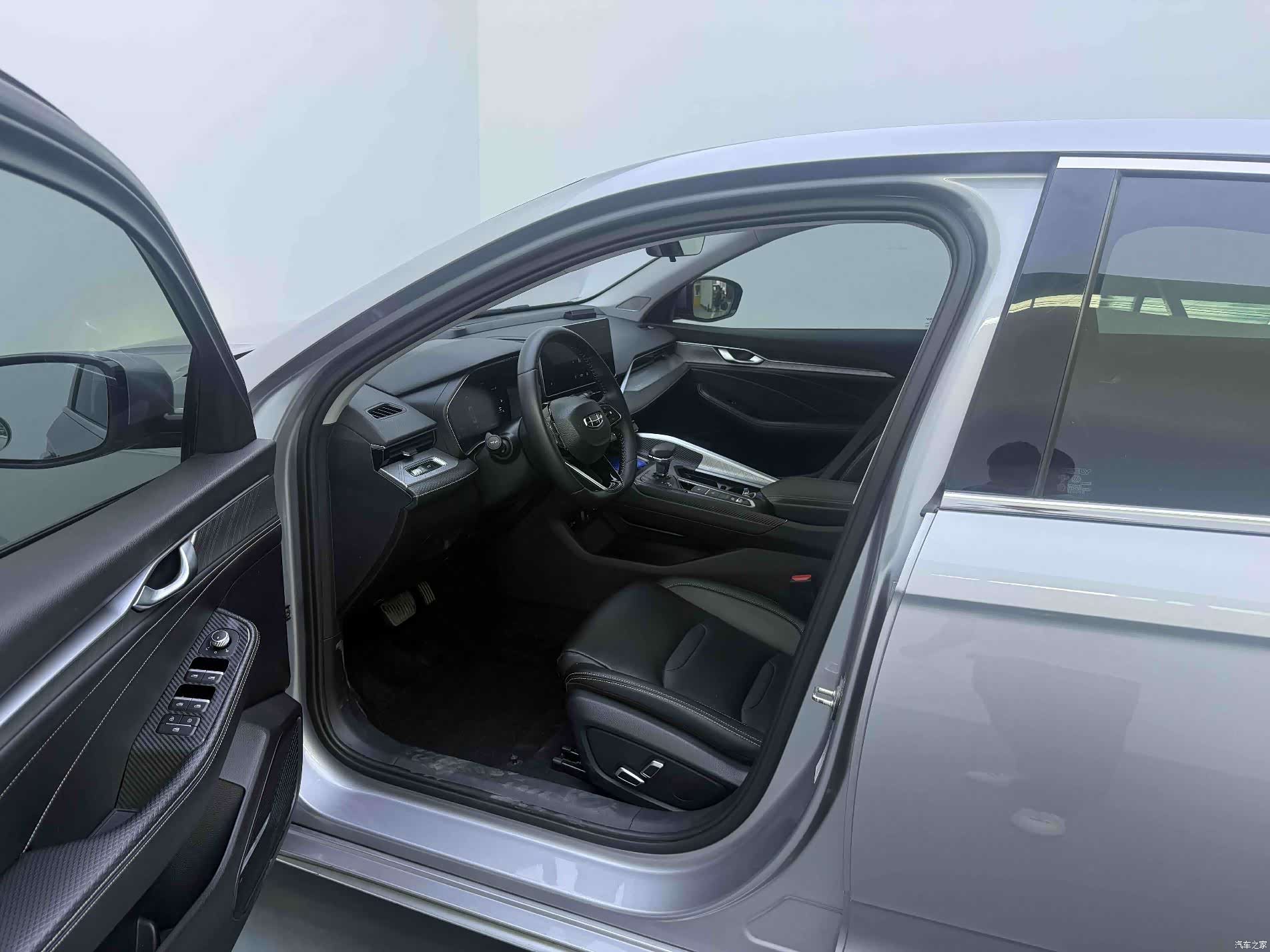 Geely Preface, 2022 3