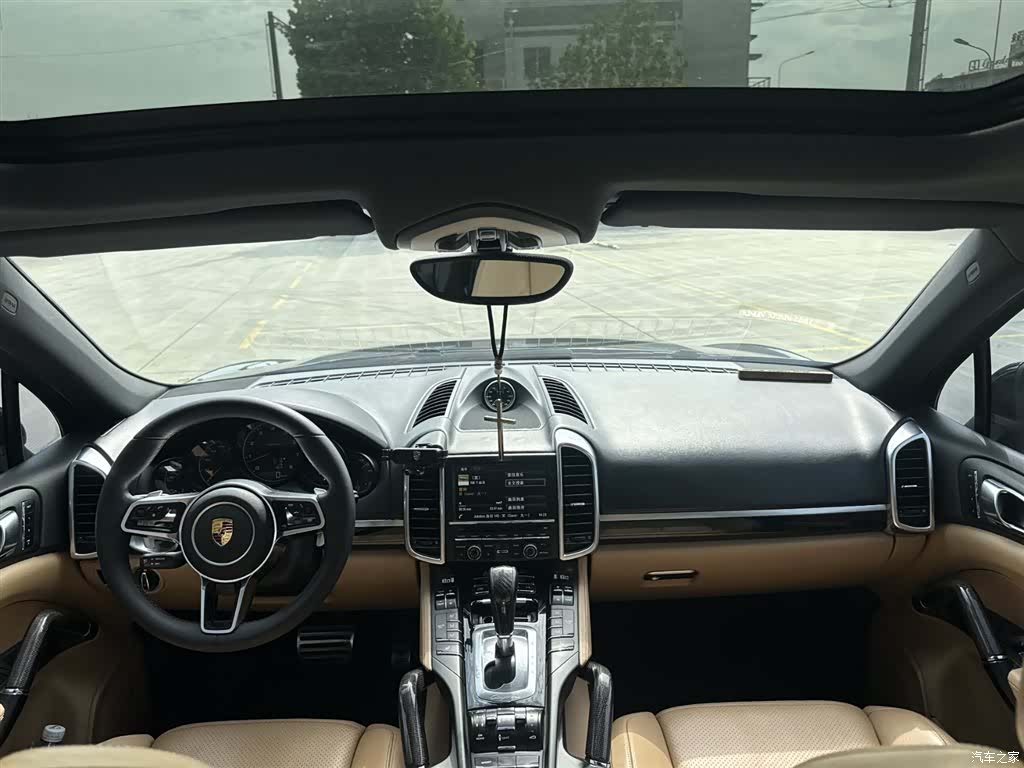 Porsche Cayenne, 2014 15