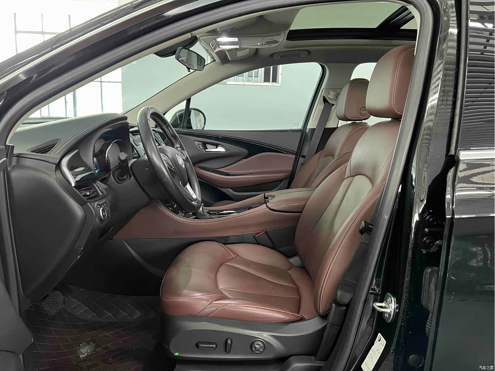 Buick Envision Plus, 2021 7
