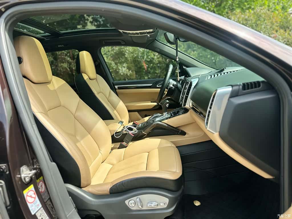 Porsche Cayenne, 2014 10