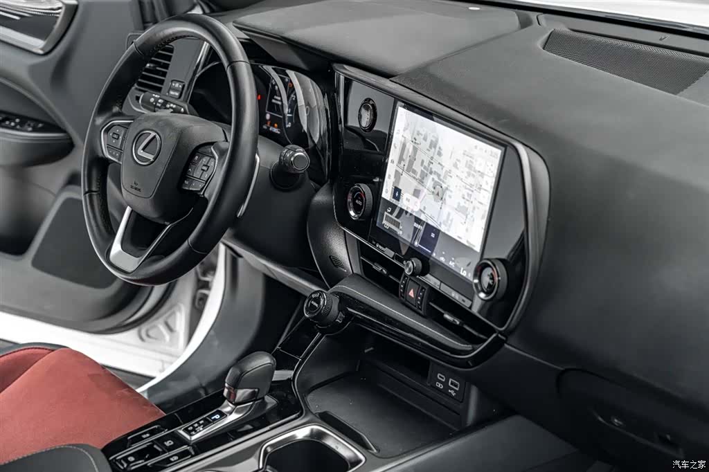 Lexus NX, 2023 20