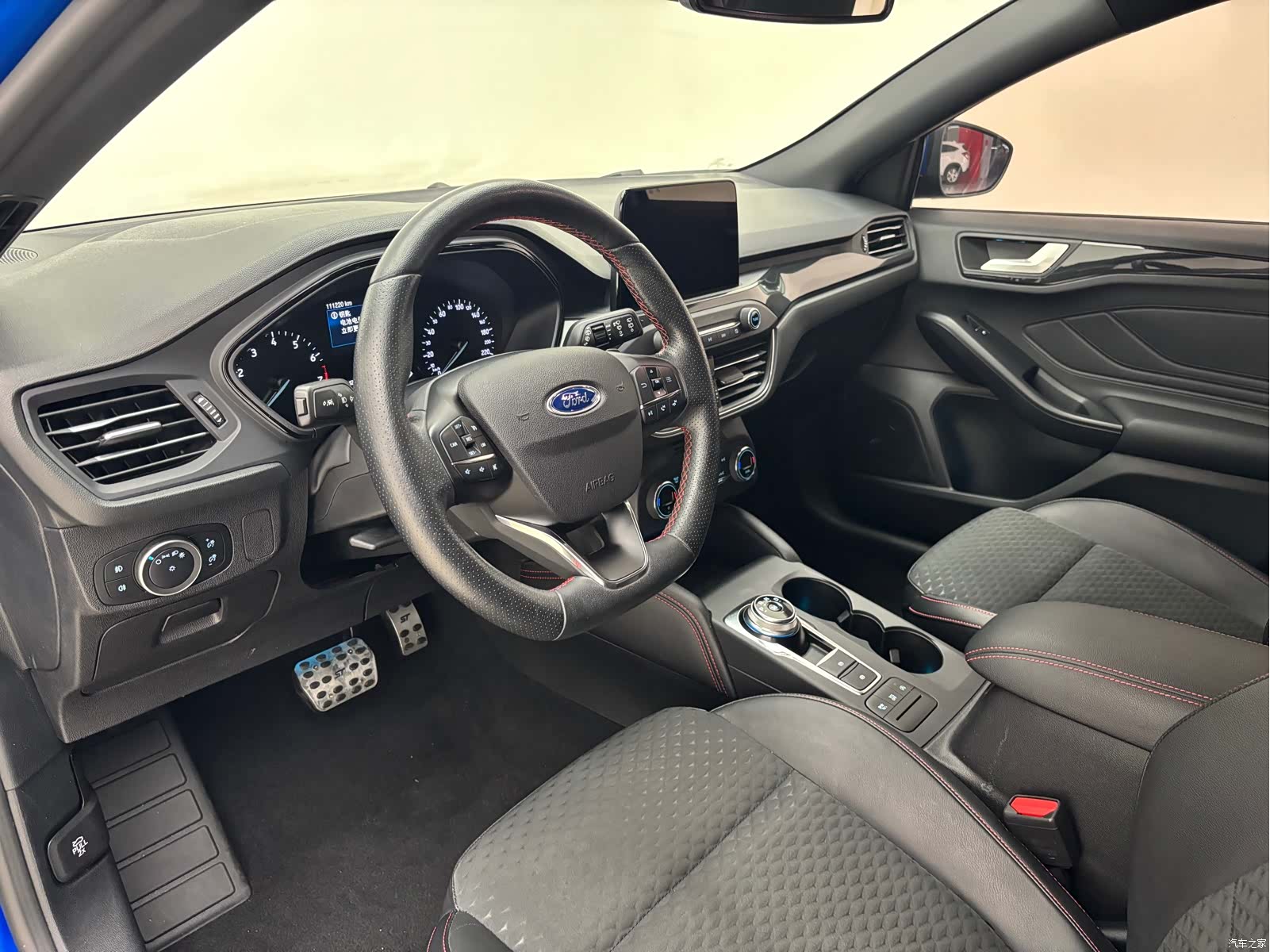 Ford Focus, 2020 11