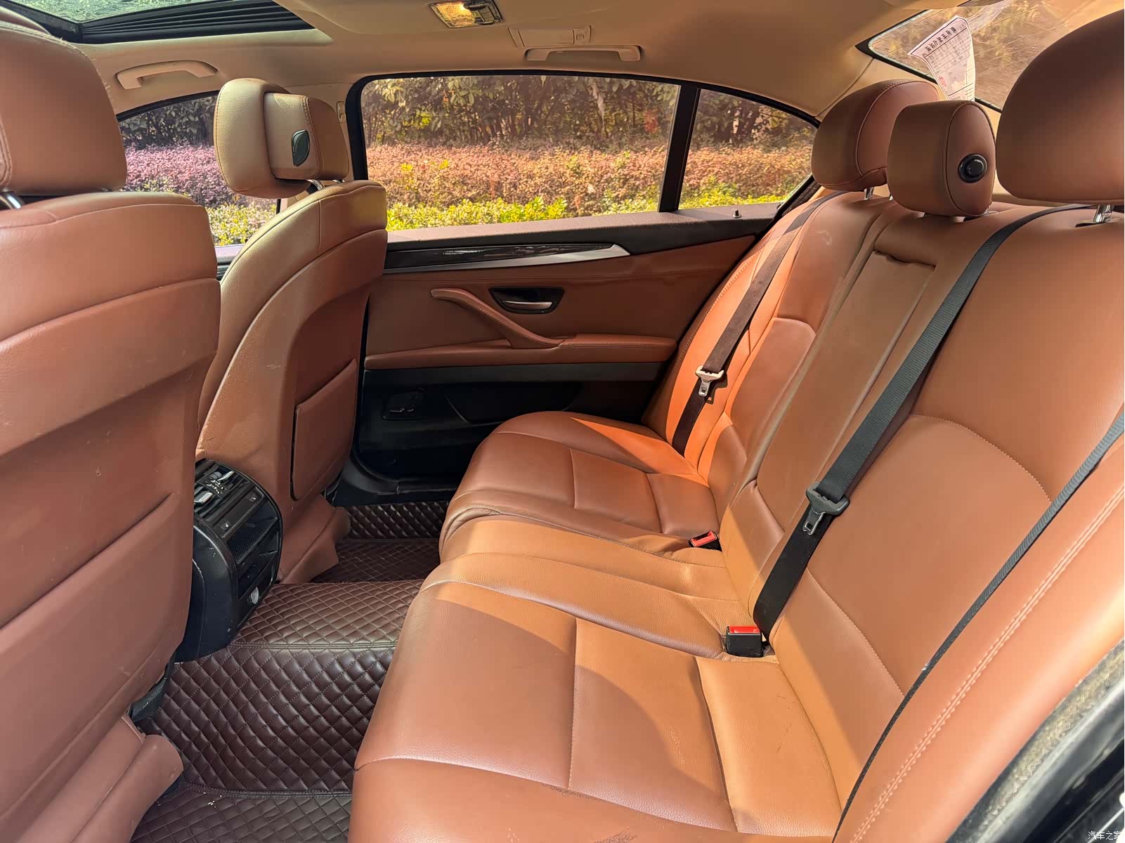 BMW 5 Series, 2013 11