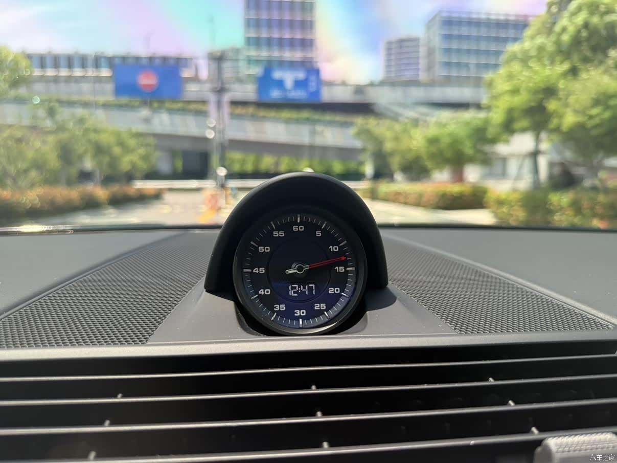 Porsche Panamera, 2023 16