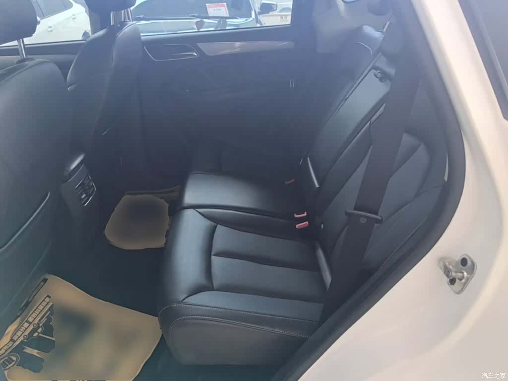 Roewe RX5, 2017 17
