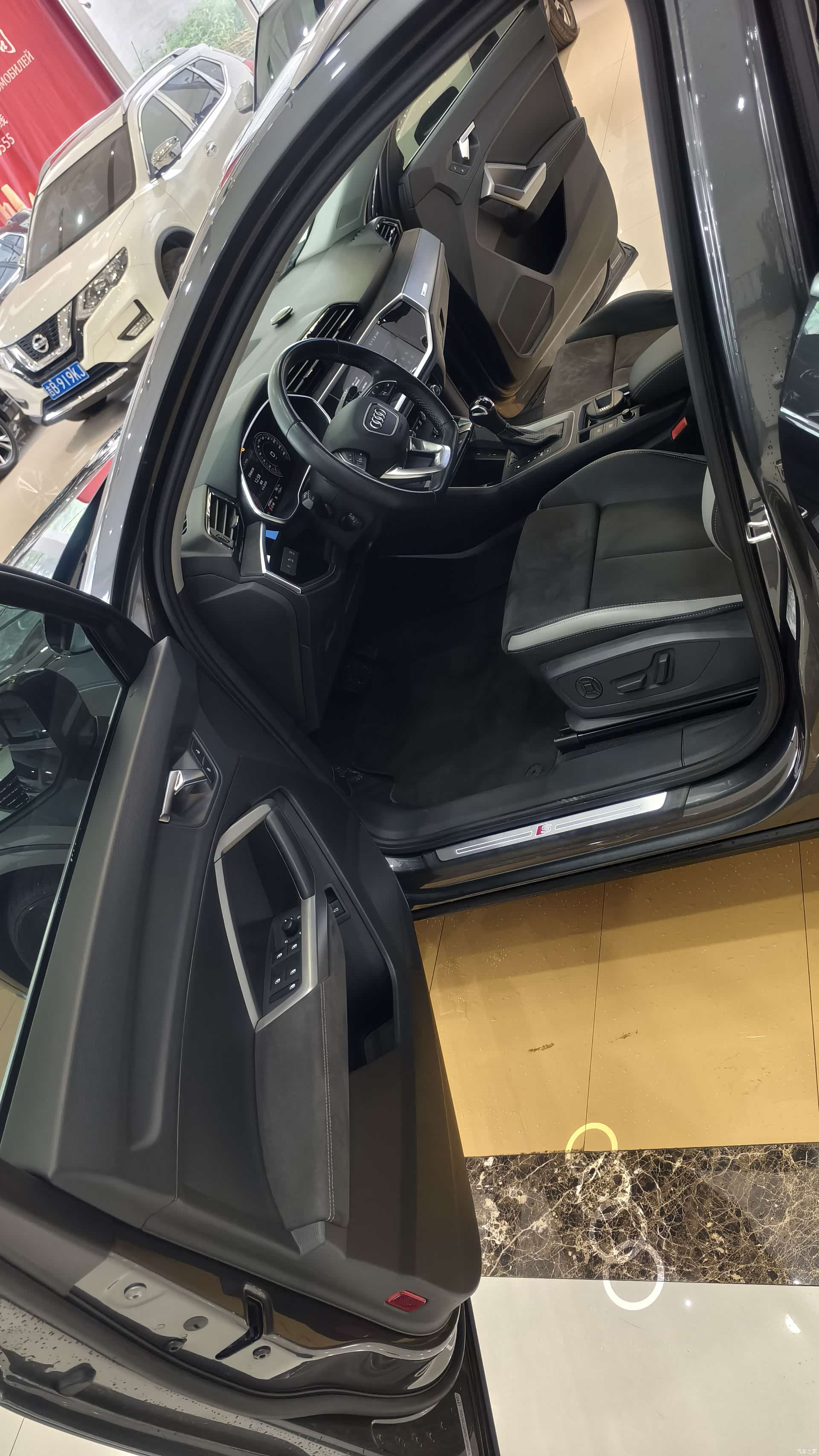 Audi Q3, 2022 16