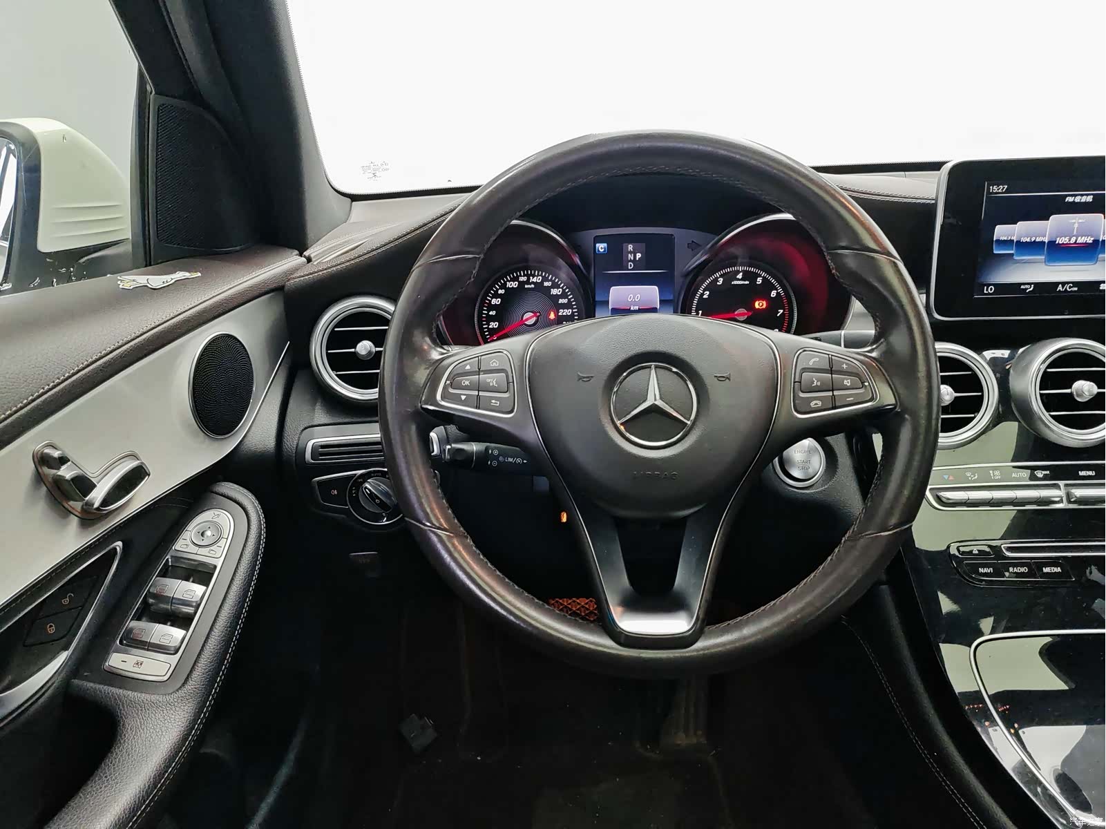Mercedes-Benz GLC, 2016 9