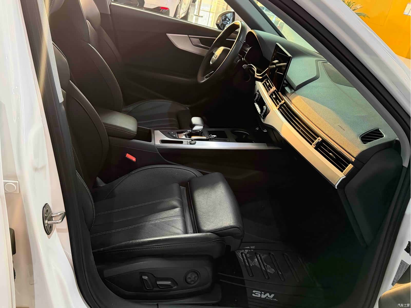 Audi A4L, 2021 16