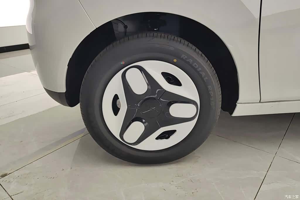 Geely Panda, 2026 6