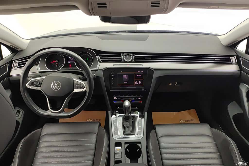 Volkswagen Magotan, 2022 12