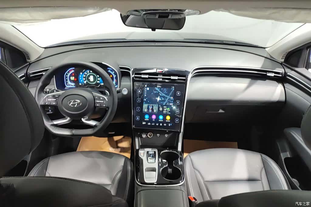 Hyundai Tucson L, 2024 12