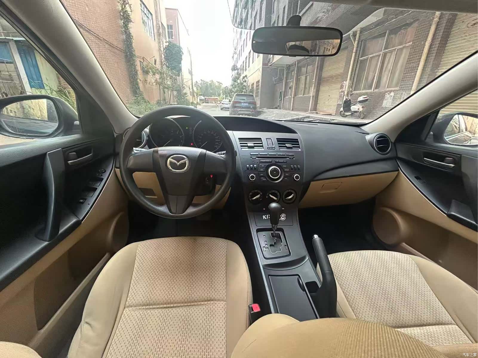 Mazda 3, 2012 9