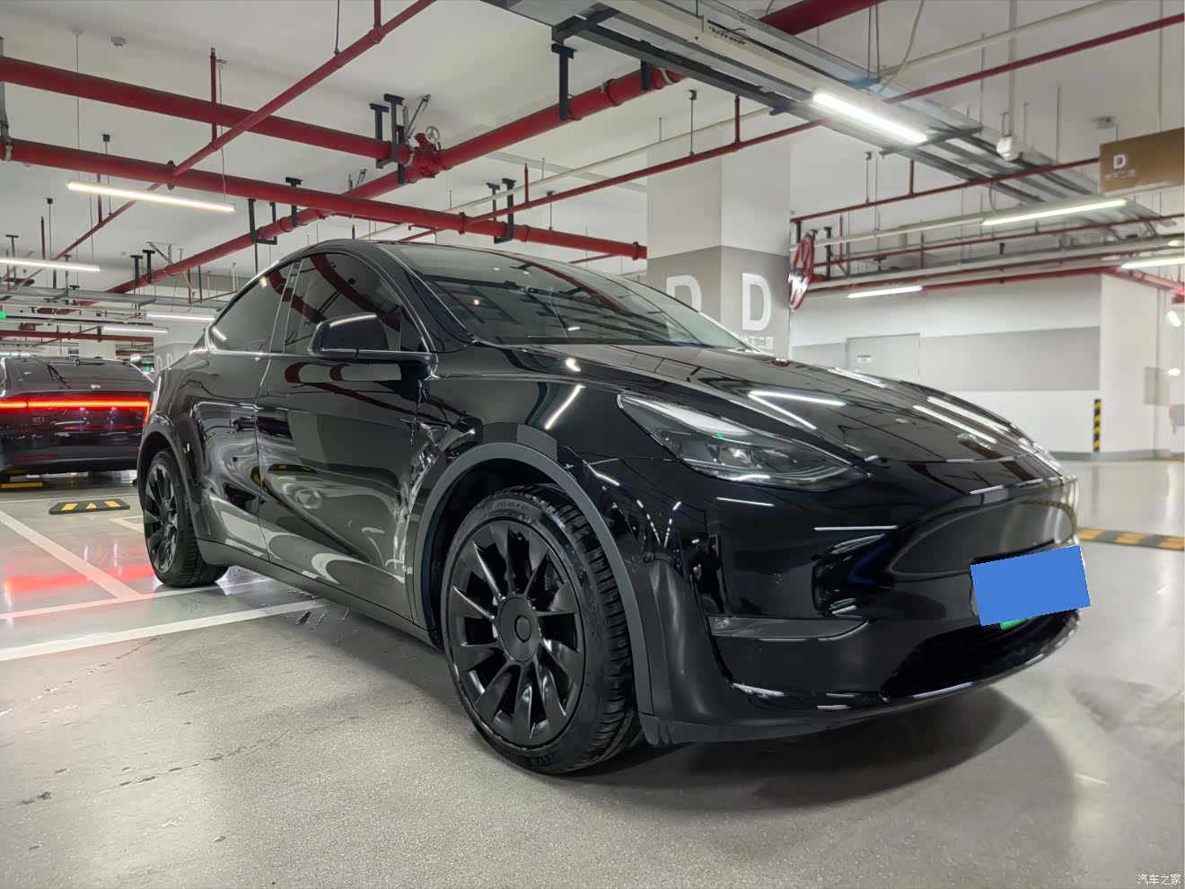 Tesla Model Y, 2021 4