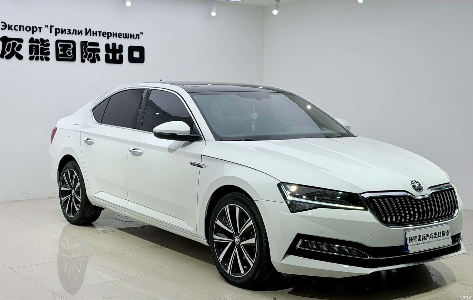 Skoda Superb, 2023 3