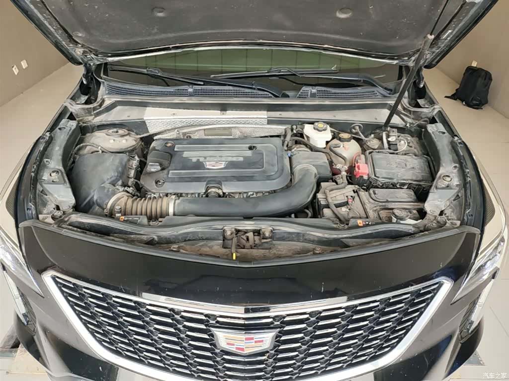 Cadillac XT4, 2022 20