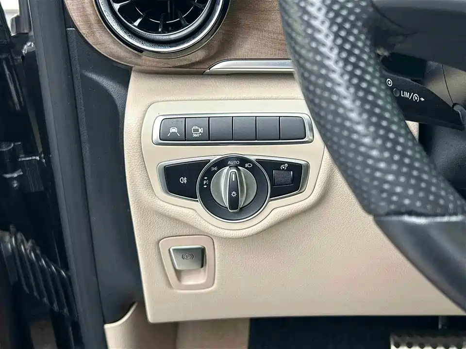 Mercedes-Benz V-class Mercedes-Benz V-class