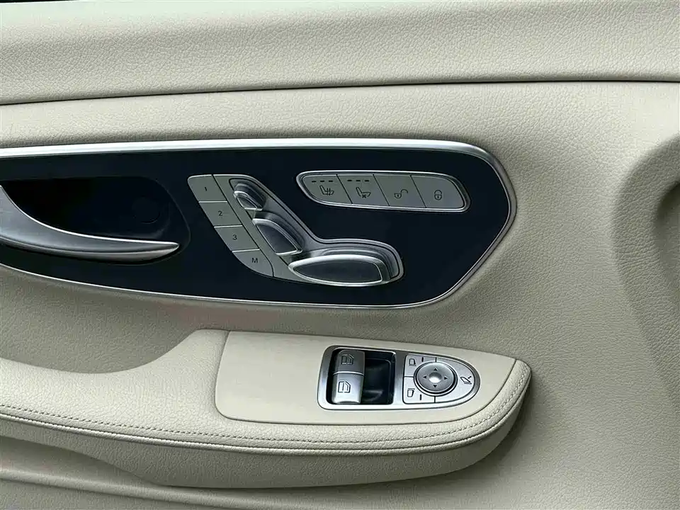 Mercedes-Benz V-class Mercedes-Benz V-class