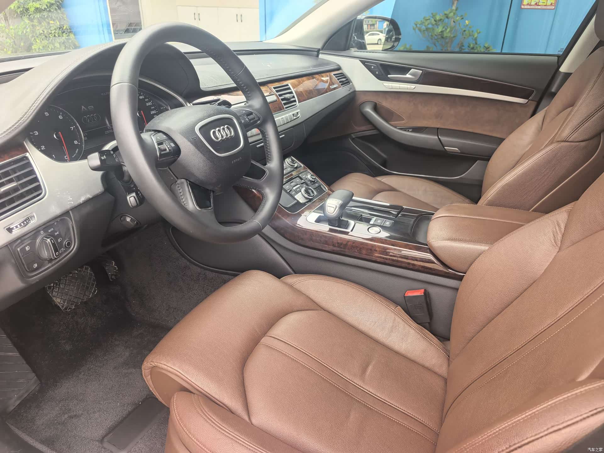 Audi A8L, 2014 12