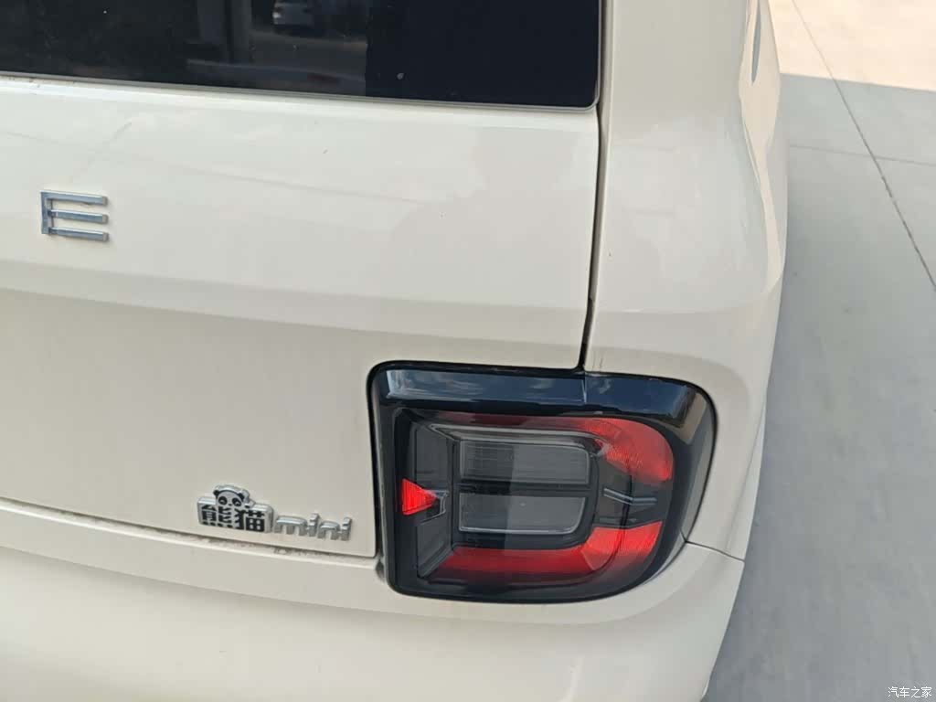 Geely Panda, 2026 8