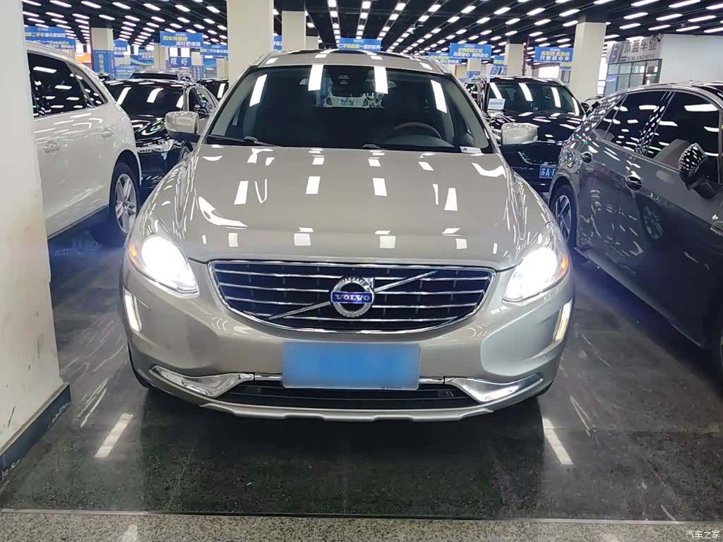 Volvo XC60, 2015 3