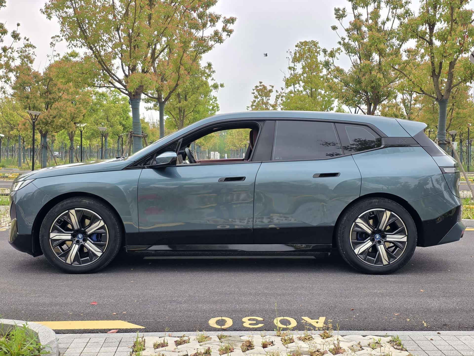 BMW iX, 2022 7