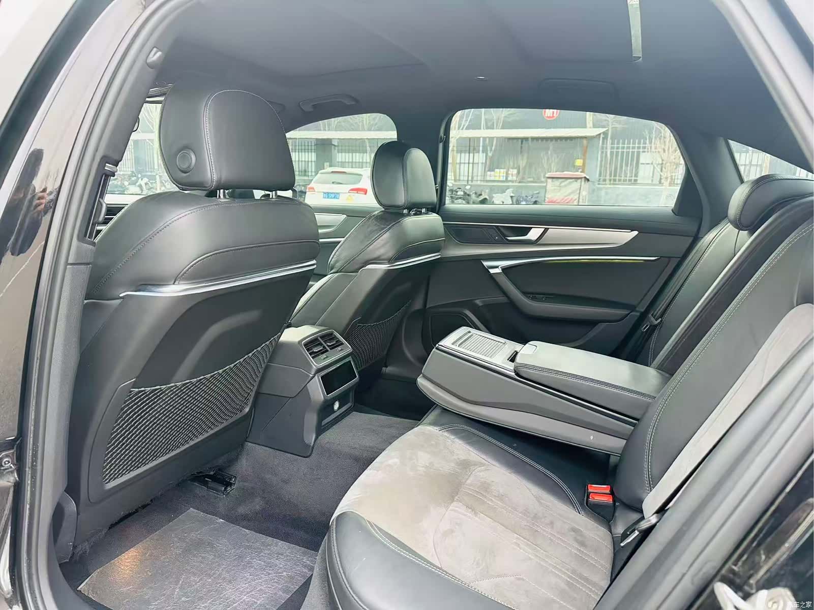 Audi A6L, 2020 7