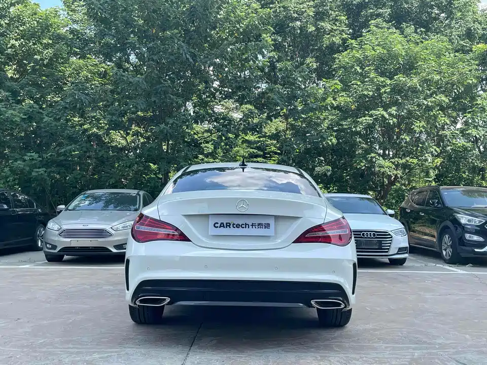Mercedes-Benz CLA Mercedes-Benz CLA