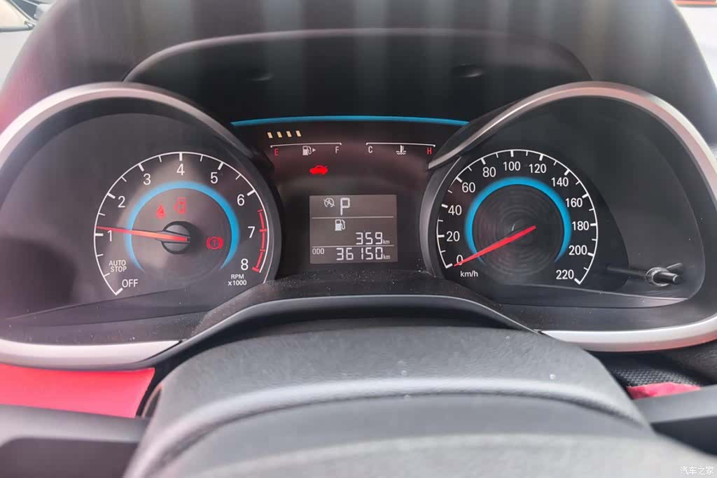 Chevrolet 320, 2019 14
