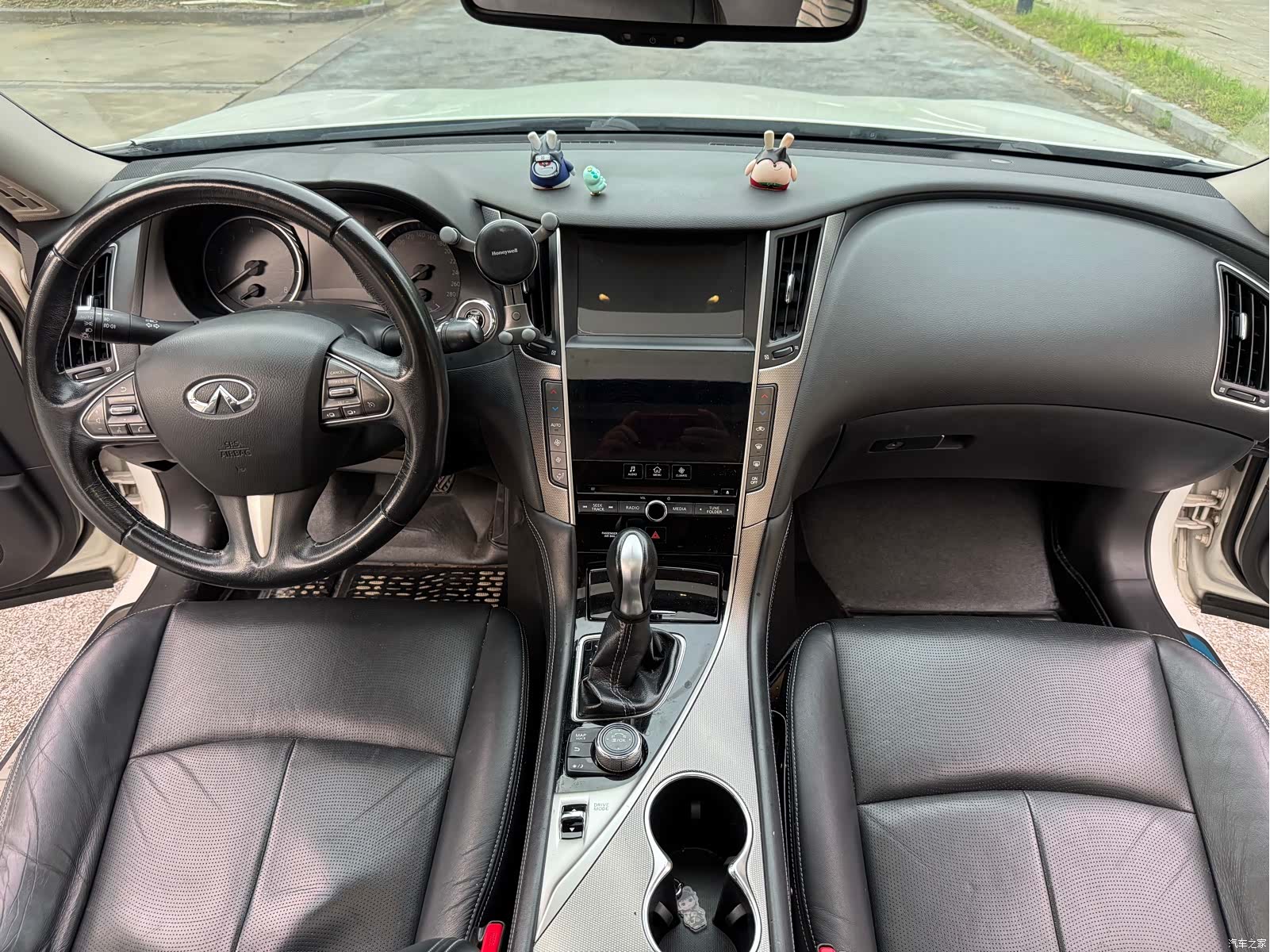 Infiniti Q50L, 2016 6