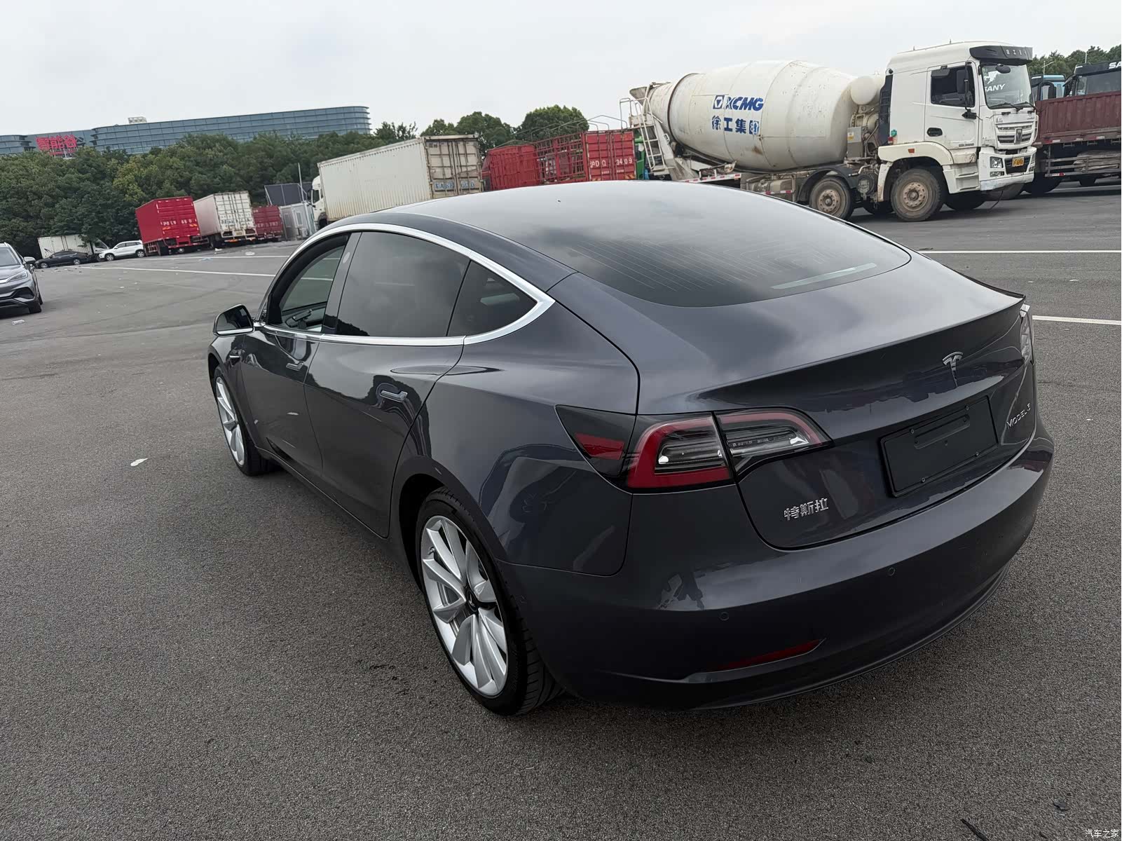 Tesla Model 3, 2020 11