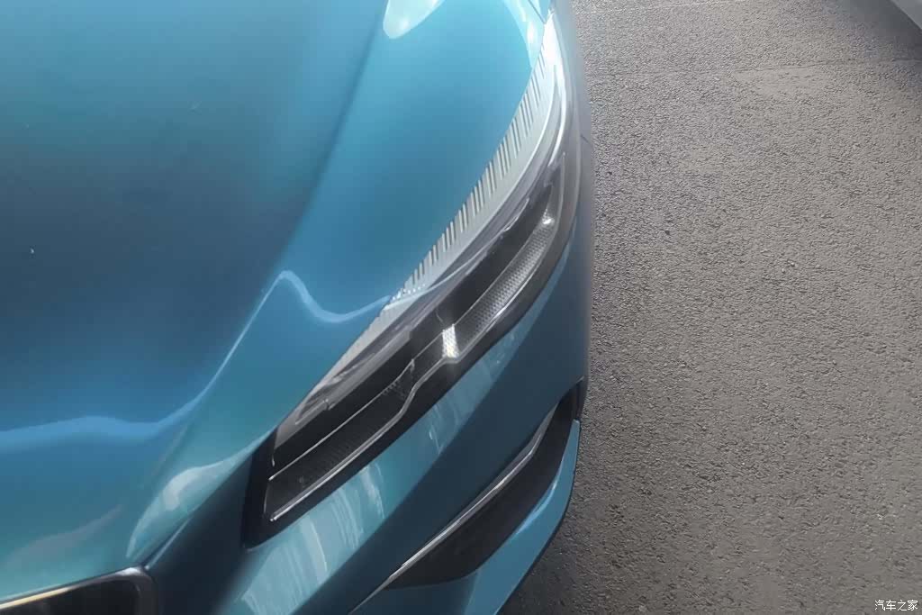 Geely Emgrand, 2023 все фото
