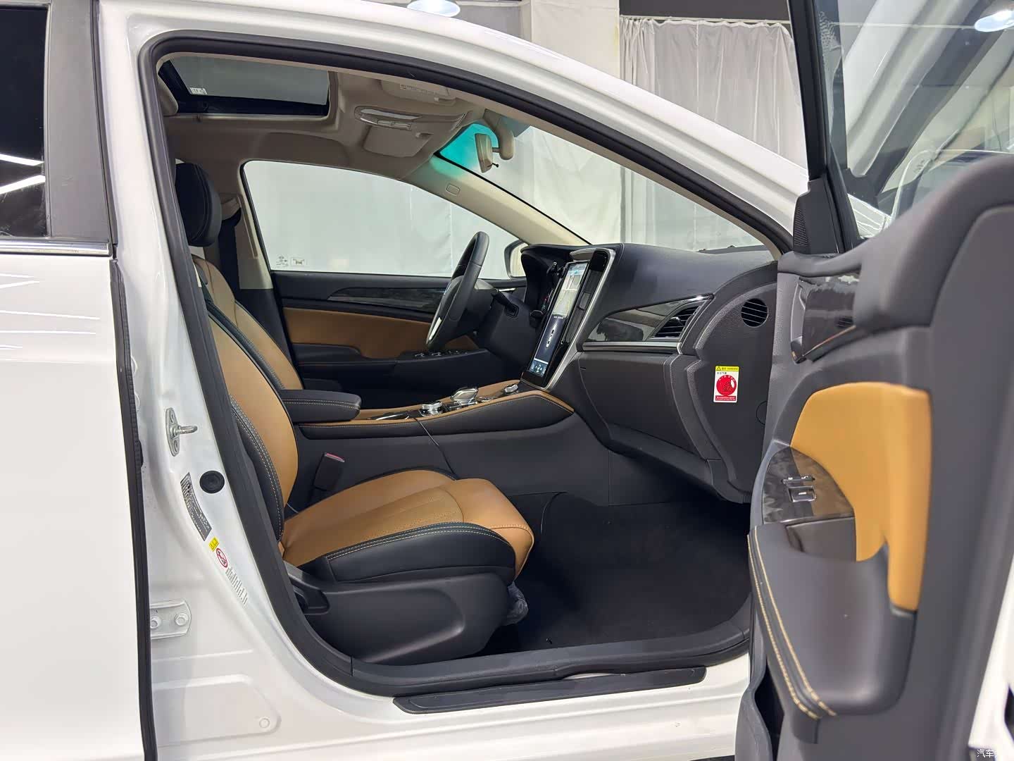 BYD Qin, 2018 8