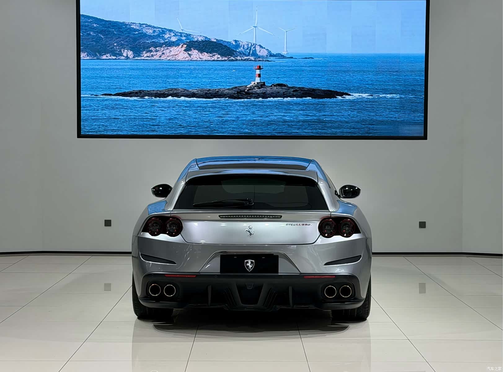 Ferrari GTC4Lus, 2019 все фото