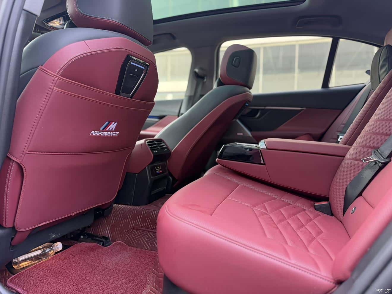 BMW i5, 2025 8
