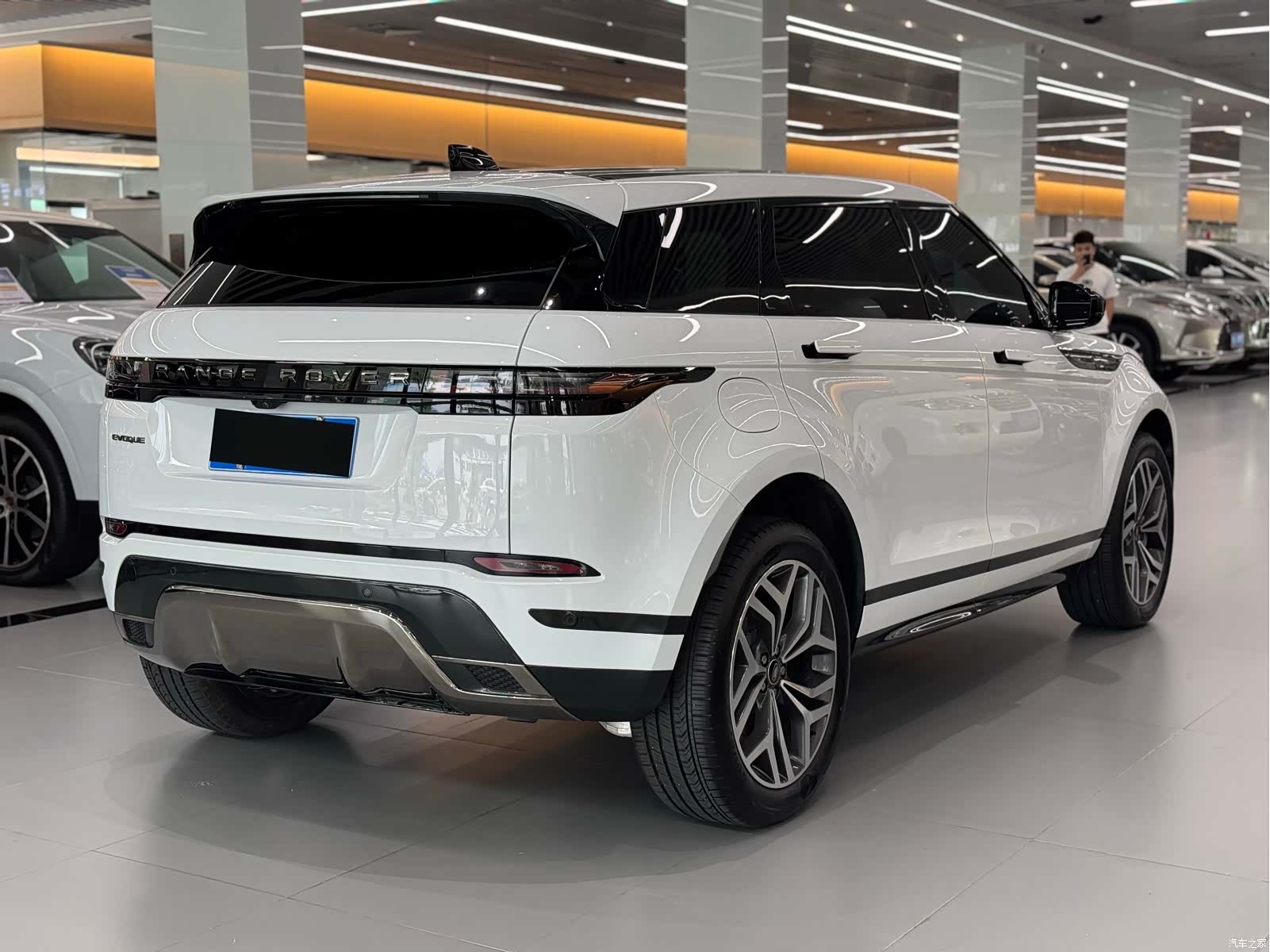 Land Rover Range Rover, 2025 11