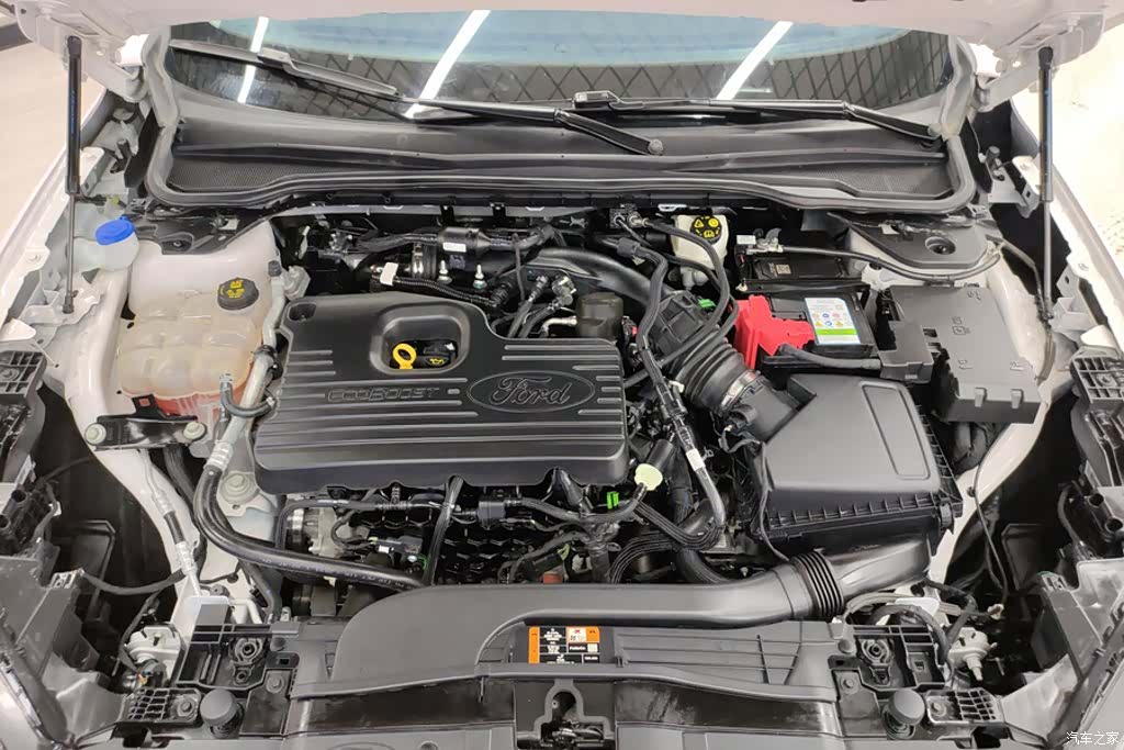 Ford Mondeo, 2024 10