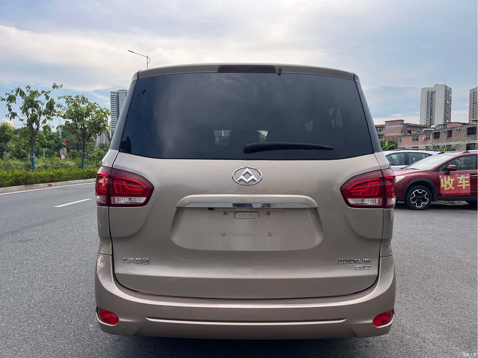 Maxus G10, 2014 7