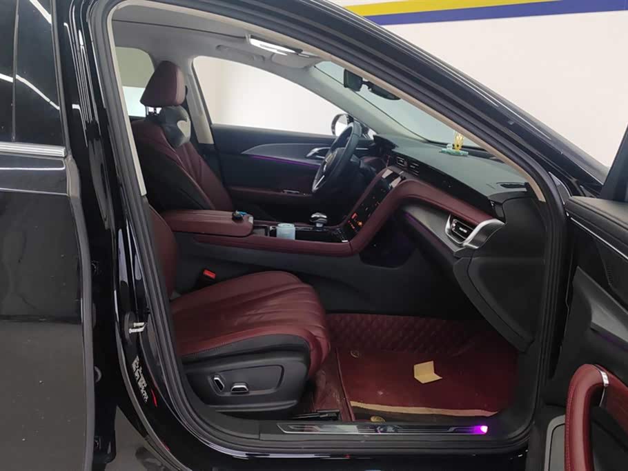 Hongqi H5 Hongqi H5