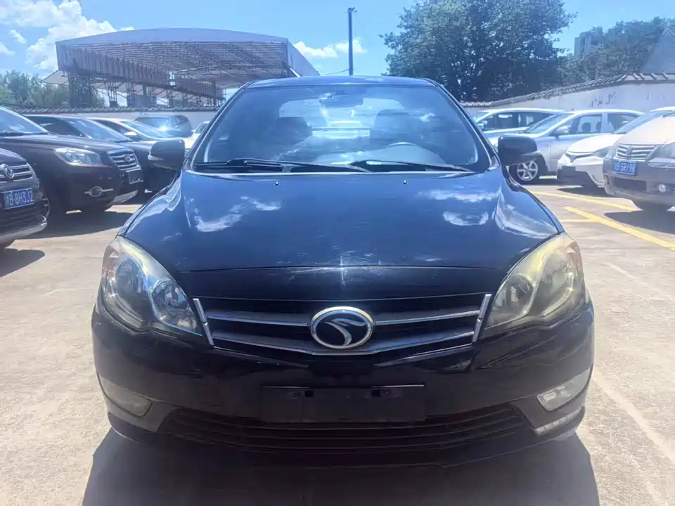 Soueast V5 Lingzhi Soueast V5 Lingzhi